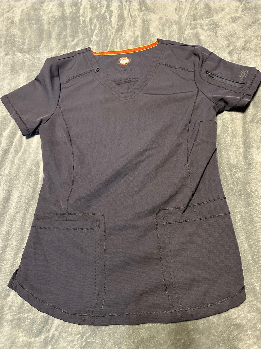 Gray Women Dickies Scrub Top -size small